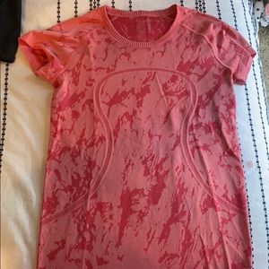 Lulu lemon shirt sleeve